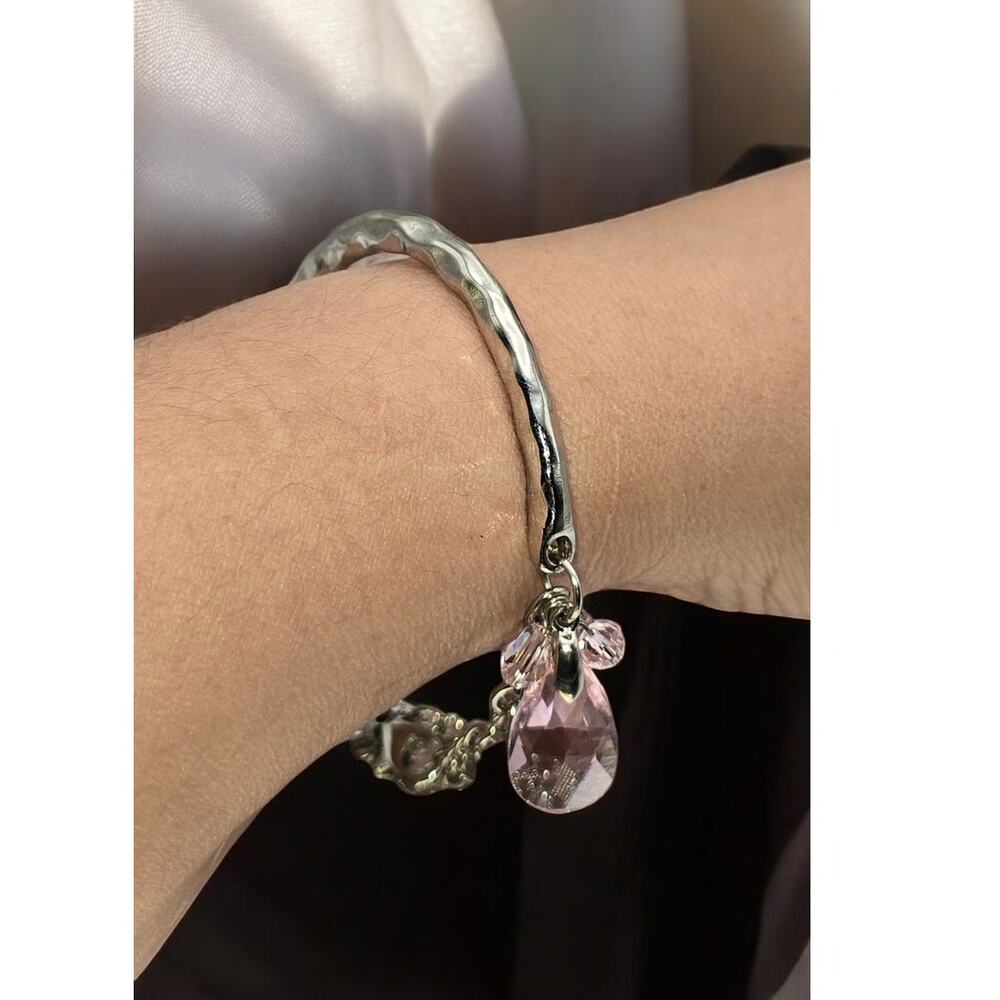 Hammered Silver Tone Charm Bracelet Pink Crystal Drop – Romantic Minimalist